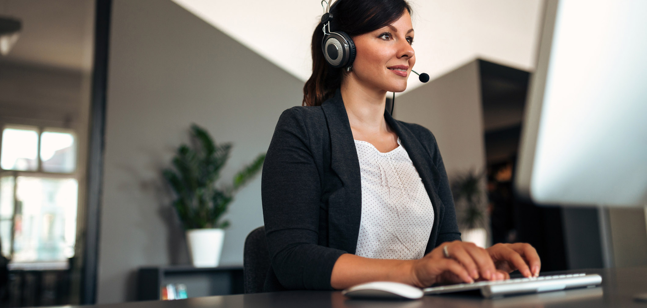 Language Support: Customer Service Interpreters Help Businesses Thrive